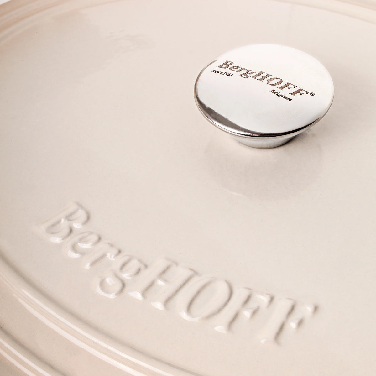 BergHOFF Neo 4Pc Cast Iron Set: 3qt. Covered Dutch Oven & 7qt. Covered Stockpot, Blue